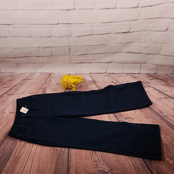 Free People Milk it Laser Jeans - Picture 2 of 12